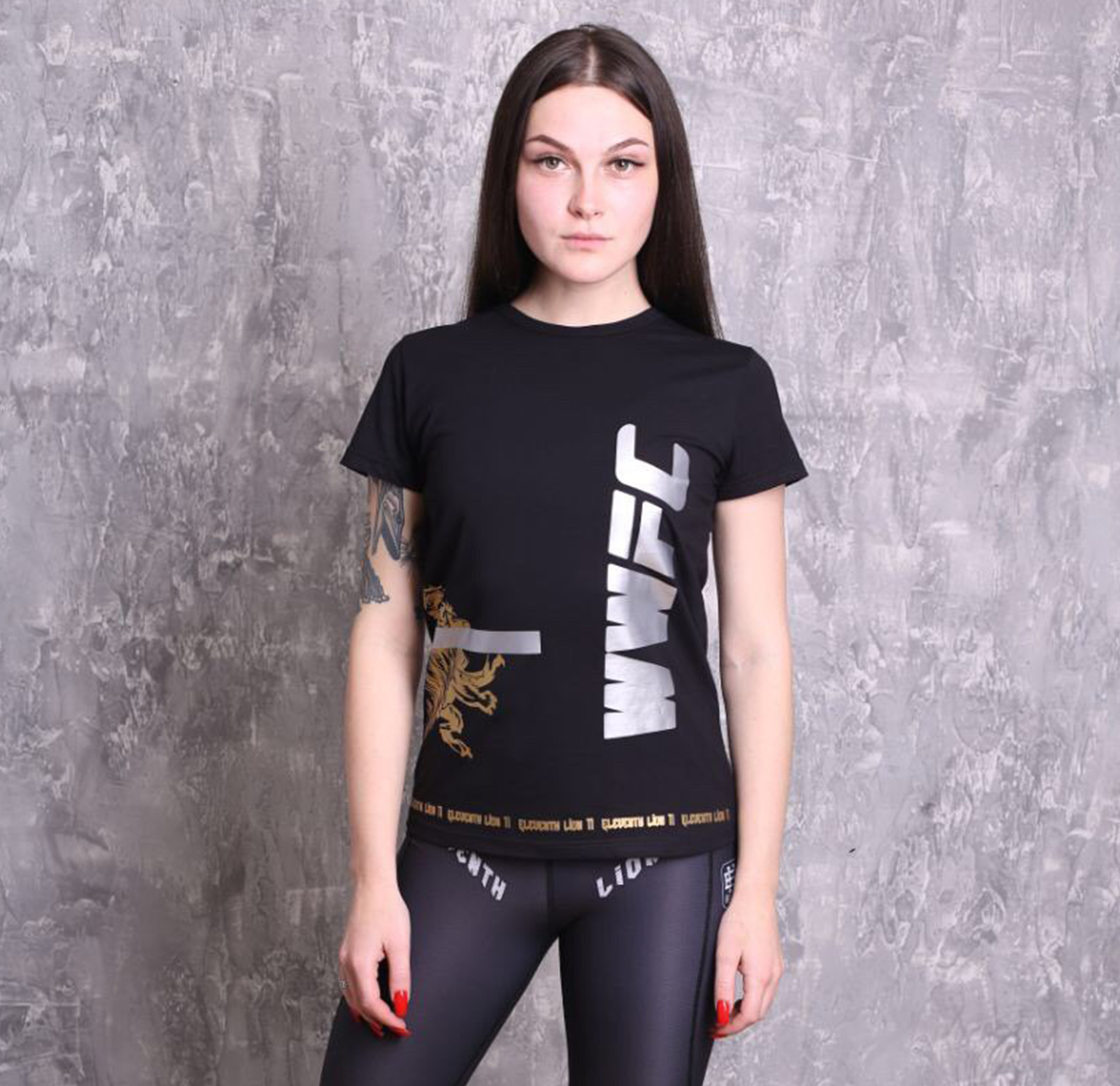 T-shirt women's golden lion